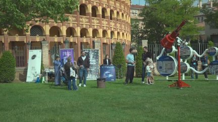 La visita al pignatelli el Dia de San Jorge se ha convertido en una tradición para los aragoneses. / Aragón TV