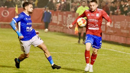 Un momento del derbi de la primera vuelta disputado en Tarazona