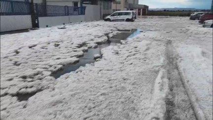 Así han quedado Gallur tras la fuerte granizada registrada este lunes. / Aragón TV