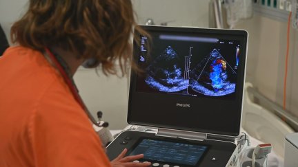 El proyecto iniciará ahora su andadura parlamentaria para blindar la sanidad pública. / Aragón TV