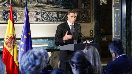 Comparecencia de Pedro Sánchez en el Vaticano, tras la reunión con el papa León XIV./ EFE/EPA/FABIO FRUSTACI