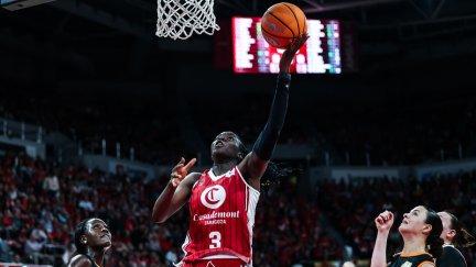 Ornella Bankolé, en un partido de esta temporada.