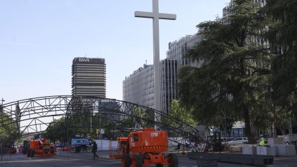 Preparativos del encuentro que León XIV mantendrá con los jóvenes en Madrid. / EFE