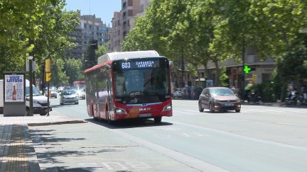 Autobús que une Zaragoza con Casetas. / Aragón TV
