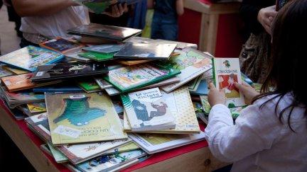 Según los últimos estudios, la lectura infantil se mantiene al alza. / Europa Press