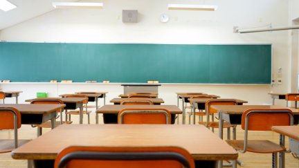 Familias y docentes piden un protocolo que regule las actividades extraescolares. / Europa Press