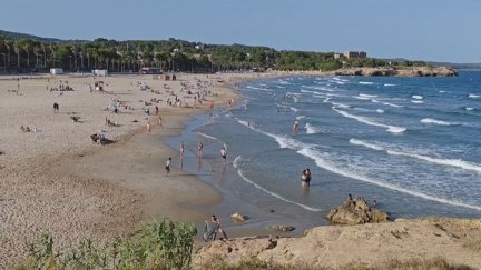 Playa de Tarragona en la que han muerto dos menores. / EFE