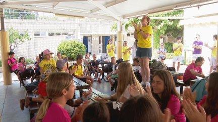 Niños en una actividad organizada por una colonia de verano. / Aragón TV