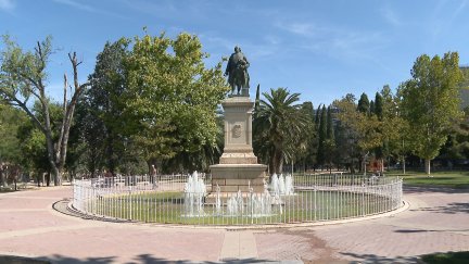 Estado actual de la fuente circular del parque Pignatelli. / Aragón TV