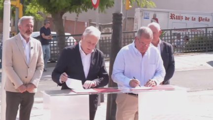 El anuncio se ha realizado durante el acto de cesión al Ayuntamiento de Tauste de la travesía de la A-127a.