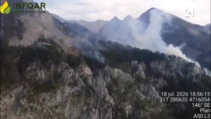 El incendio de Plan evoluciona lentamente y el sábado por la tarde había quemado 80 hectáreas.