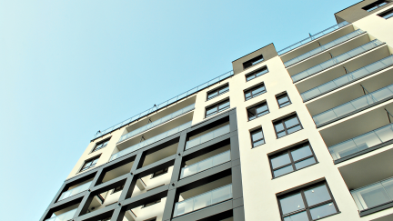 La venta de vivienda descendió en mayo un 9,3 % en Aragón, dos puntos más que la media española.