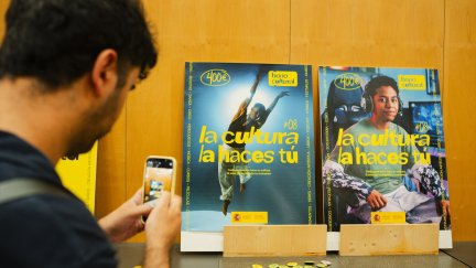 Carteles durante la presentación del nuevo Bono Cultural Joven a 22 de junio de 2026