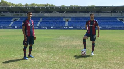 Presentación de Víctor García y Pascu Alba.