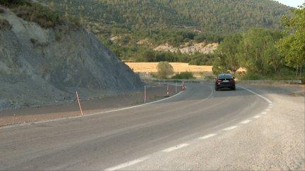 El Gobierno de Aragón ha anunciado que este miércoles abrirá la carretera Autonómica A-132 tras llegar a un acuerdo con el alcalde de Ayerbe para ejecutar las obras previstas más adelante