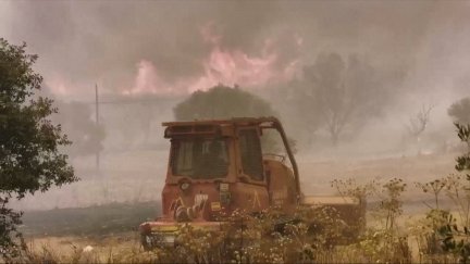 Los incendios denominados de sexta generación, como los registrados estos días en Ávila y Madrid, representan el nivel más extremo de los grandes incendios forestales.