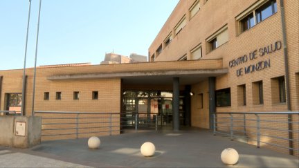 El centro de salud de Monzón permite el acceso a la plataforma TuCitaSalud desde este miércoles.