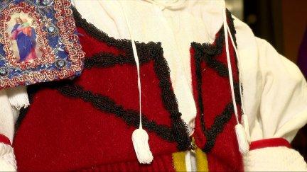 Los trajes de Hecho, Ansó o Gistaín son las opciones preferidas de los clientes.