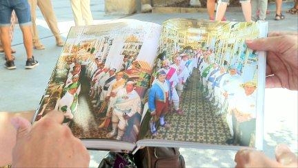 'Historia viva' recoge 400 fotografías de la historia de los Danzantes de Huesca.