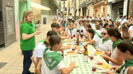 El 9 de agosto de San Lorenzo en Huesca comienza con los tradicionales almuerzos.