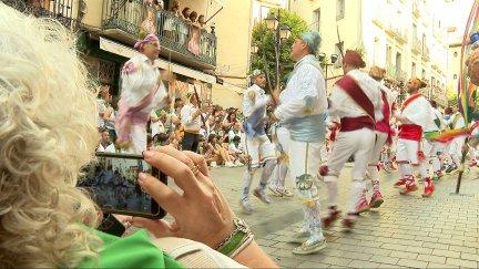 Actualmente hay veintisiete danzantes en activo de la Agrupación