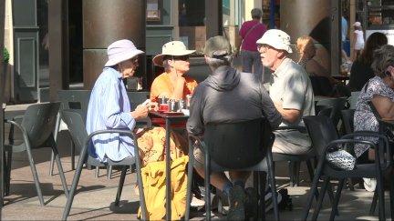 Reservar una mesa para comer o cenar el día del eclipse y el anterior, es prácticamente imposible.