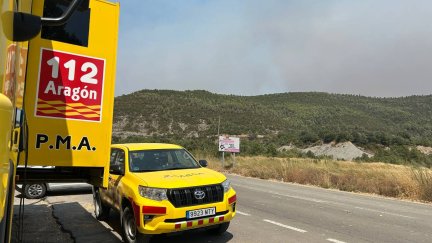 Vehículo de Infoar en el puesto de mando de Santa María de la Peña, una de las localidades evacuadas.