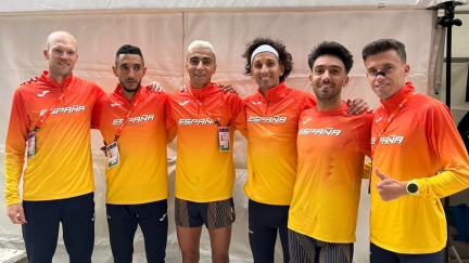 El equipo español de maratón que ha participado en el Campeonato de Europa de Birmingham.
