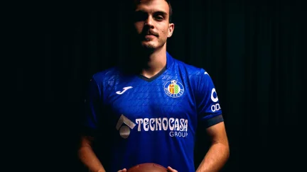Francho, con sus nuevos colores. Foto: Getafe CF