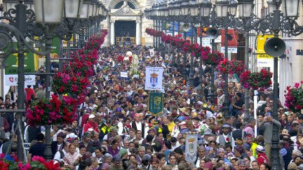 Ofrenda de Flores en Zaragoza.