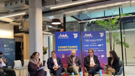 Pie de foto La consejera Eva Valle esta tarde en el encuentro ASEMITIC, en Santander.