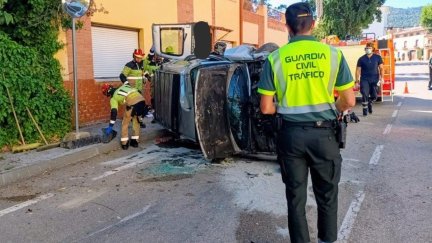 El único ocupante de 88 años y vecino de La Codoñera ha fallecido en el accidente.