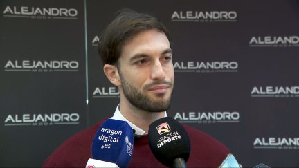 Sergi García habla ante los medios de comunicación.
