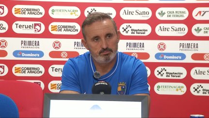Kiko Ramírez, entrenador del CD Teruel, en la previa del encuentro