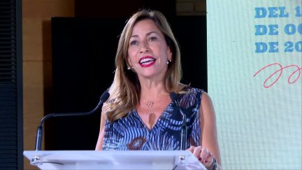 La alcaldesa de Zaragoza, Natalia Chueca, presenta oficialmente los actos de las Fiestas del Pilar 2026.