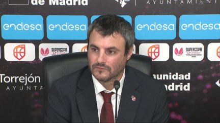 Rueda de prensa de Carlos Cantero tras la derrota ante el Valencia en la Supercopa