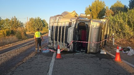 El accidente provocó el corte de la A-23.