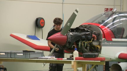 El aeródromo de Santa Cilia imparte varios talleres de formación.