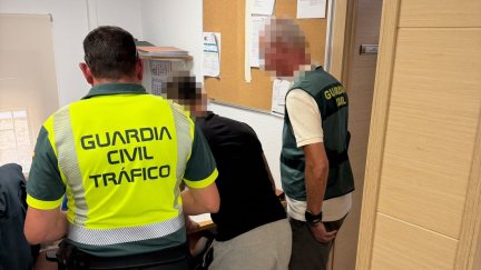 Investigado en el Somontano por ir conduciendo al curso de recuperación del carné de conducir.