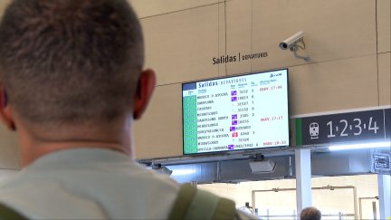 Las modificaciones responden a las medidas solicitadas por Adif tras el incendio de un tren en Ricla (Zaragoza) producido este lunes.