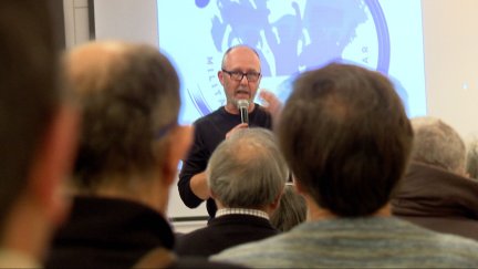 Ricard Mitjana, coordinador de Podemos Aragón, en un acto de partido.