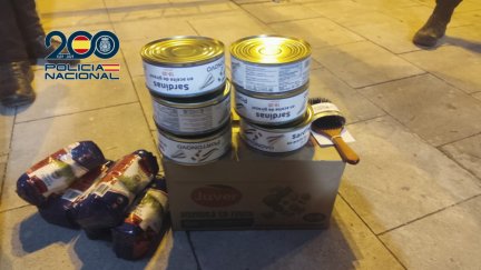 Productos sustraídos de la residencia de ancianos.