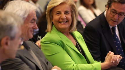 (Foto de ARCHIVO) Fátima Báñez (2d), durante la presentación de los resultados de la campaña ‘Digitalización Sostenible’ en la sede de la CEOE, a 12 de abril de 2023, en Madrid (España).