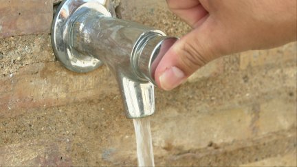 El agua de la red no es apta para el consumo en Tabernas de Isuela, Huesca