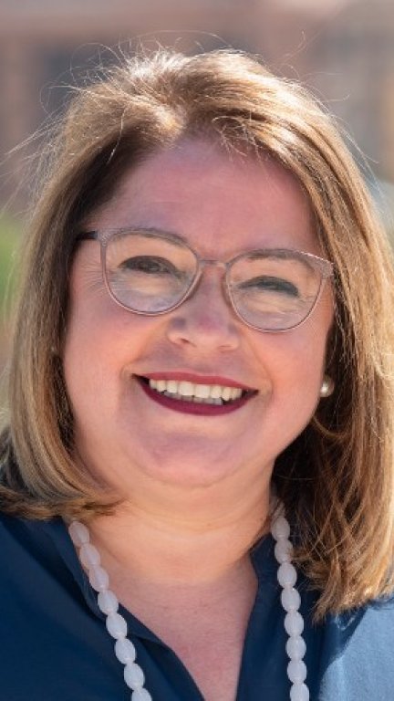 Rosa Serrano, delegada gobierno Aragón.