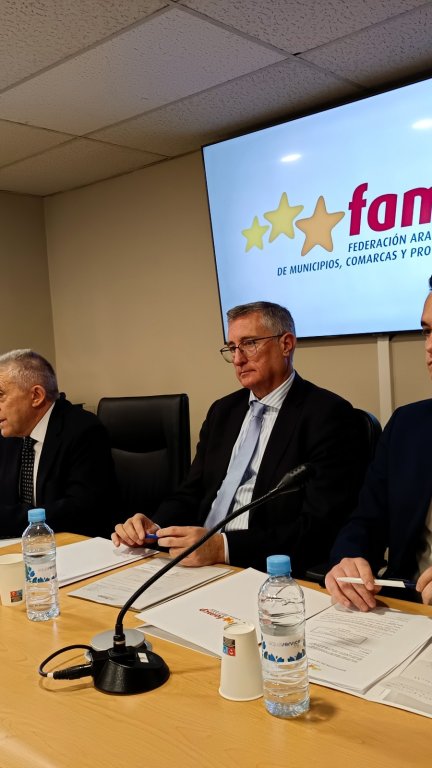 Reunión del Gobierno con los municipios afectados por la riada. / Gobierno de Aragón