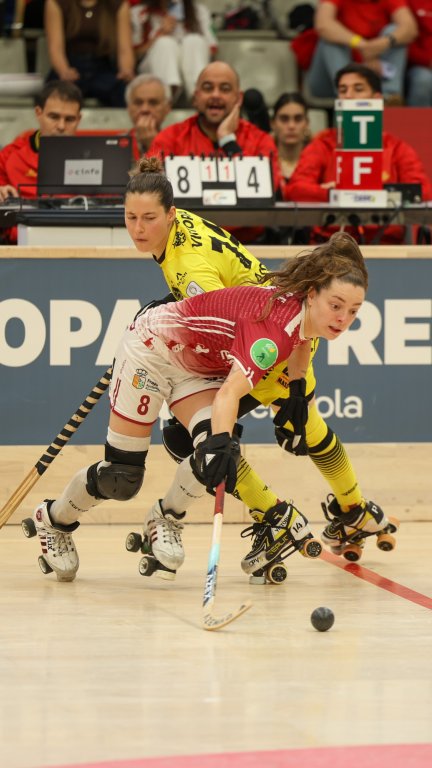 Un momento del partido entre Esneca Fraga y Vila-sana