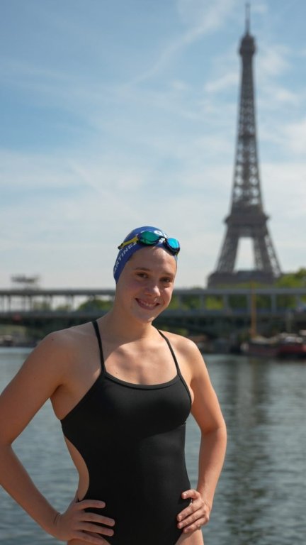 Clara Martínez posa antes de la competición en París