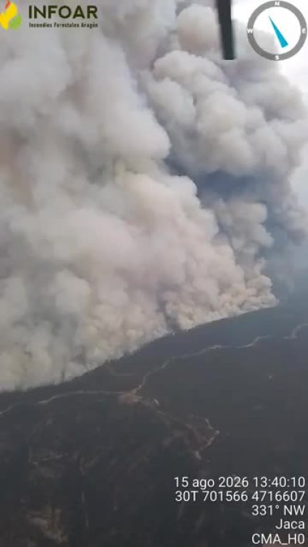 Incendio en Las Peñas de Riglos. / Infoar