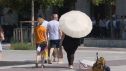 La ola de calor no remite y podría dejar temperaturas de 42 grados en Aragón este miércoles. / Aragón Tv